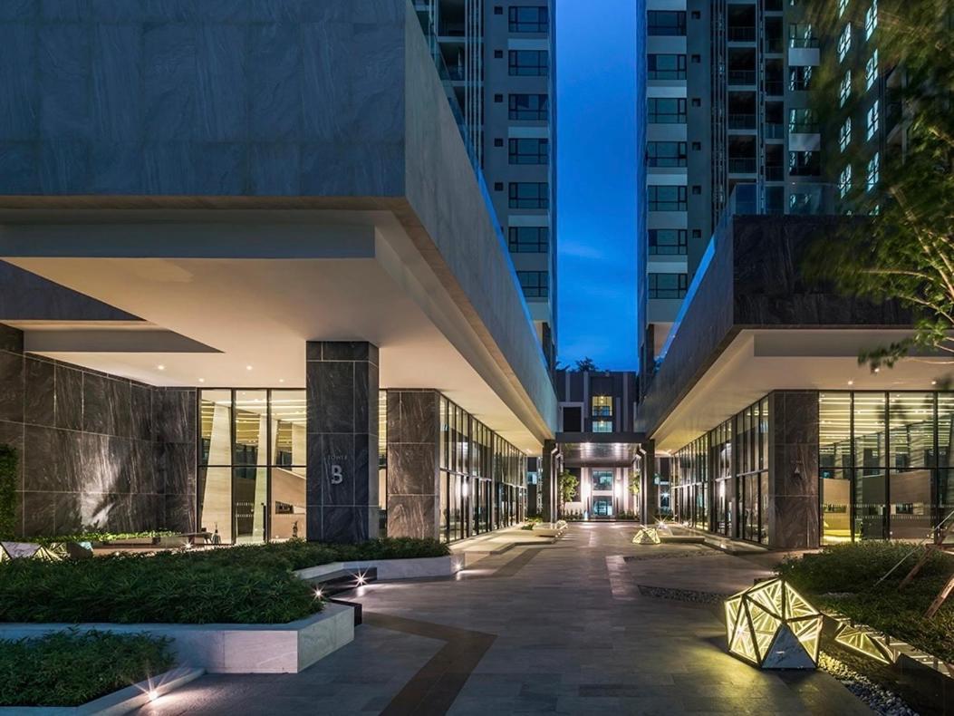 The Base Prime Apartment Pattaya Exterior foto