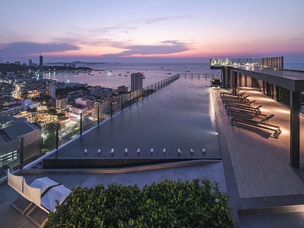 The Base Prime Apartment Pattaya Exterior foto