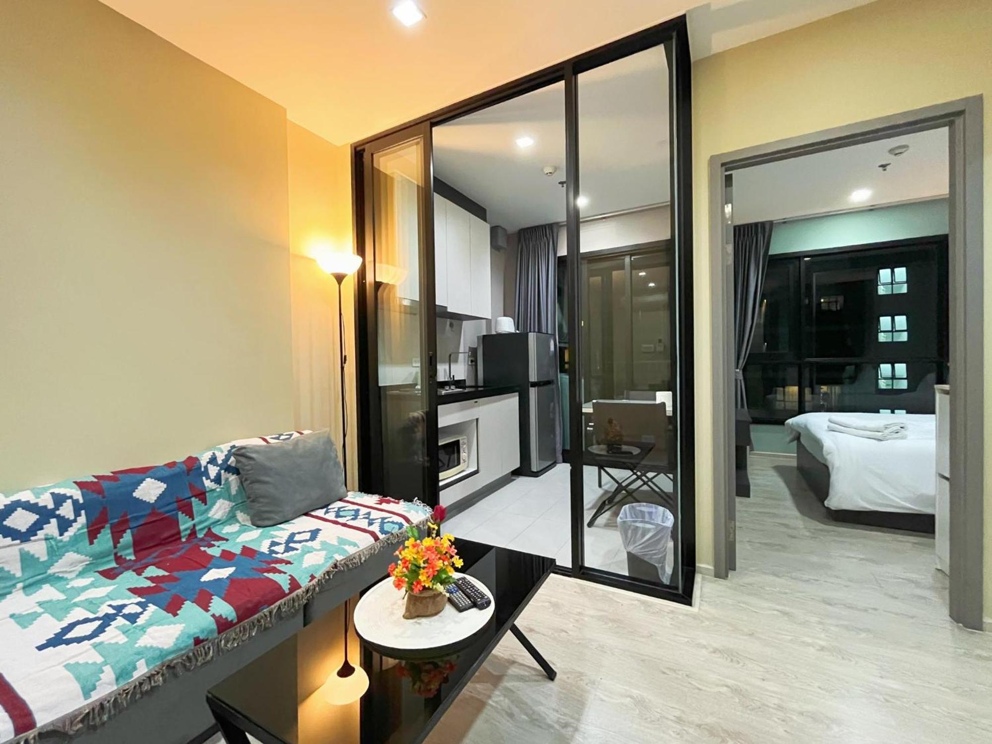 The Base Prime Apartment Pattaya Exterior foto