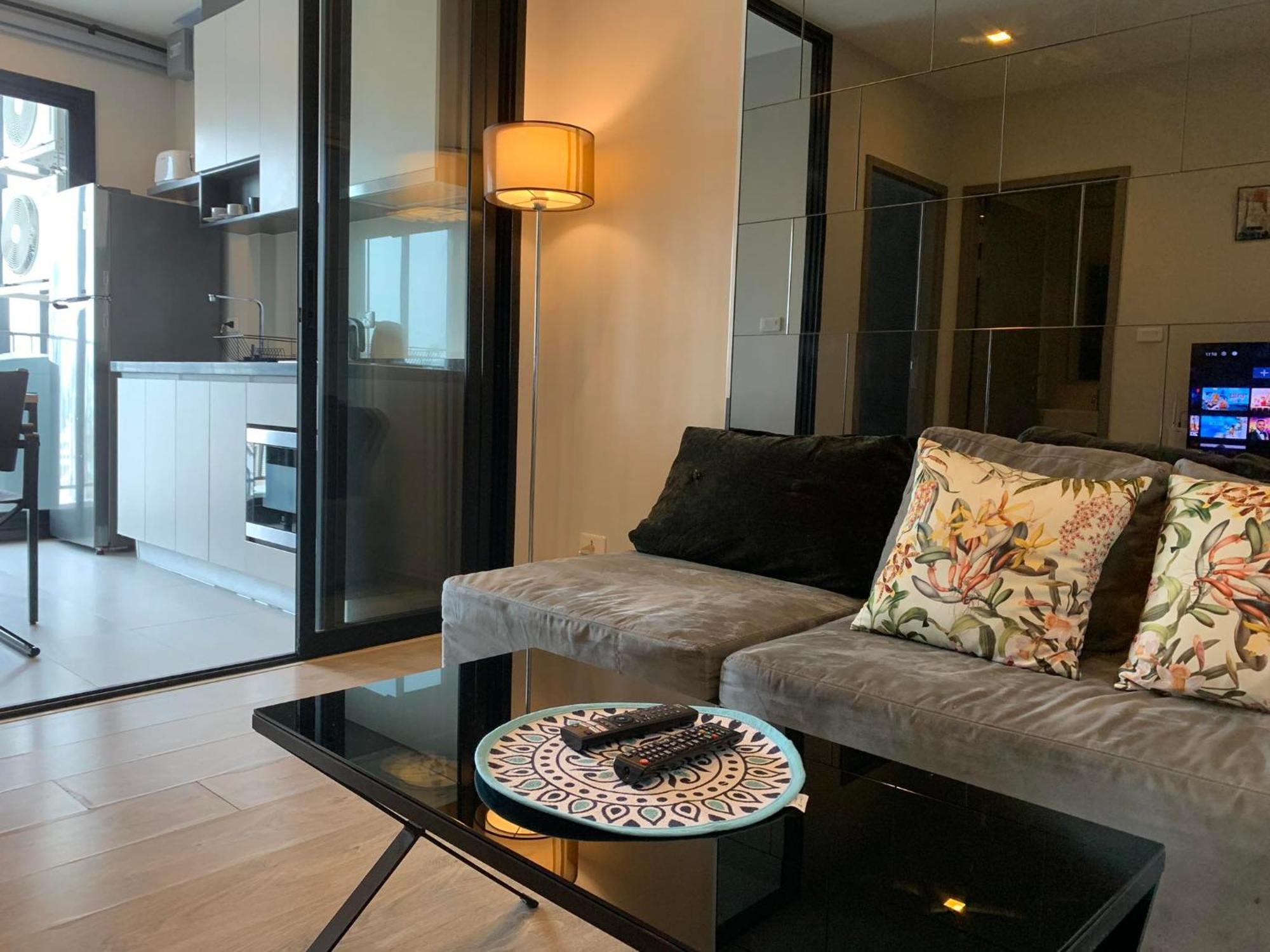 The Base Prime Apartment Pattaya Exterior foto