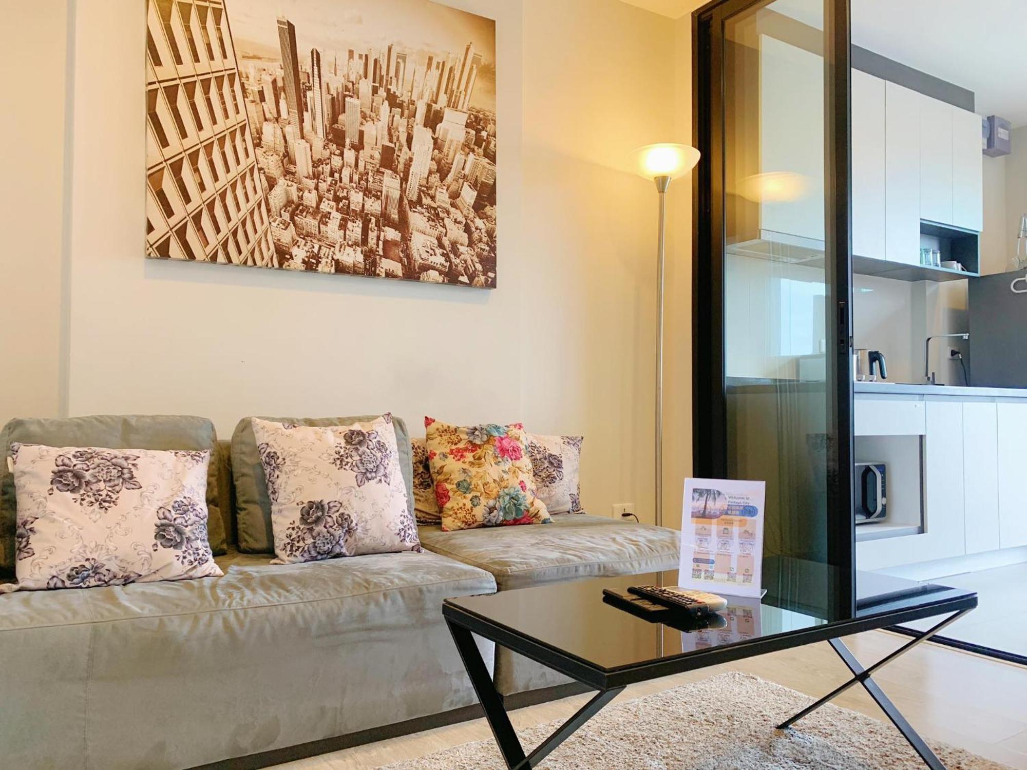 The Base Prime Apartment Pattaya Exterior foto