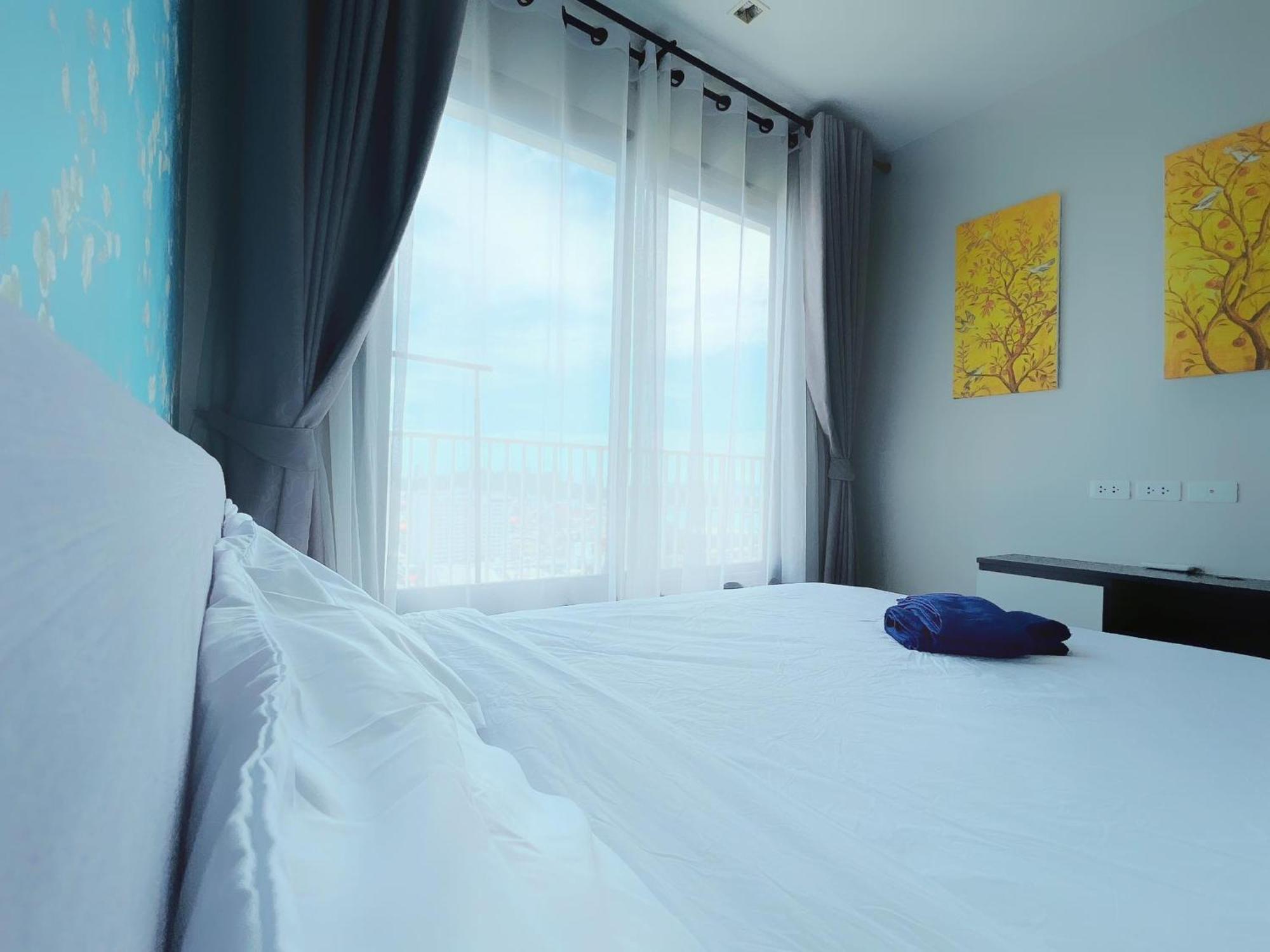 The Base Prime Apartment Pattaya Exterior foto